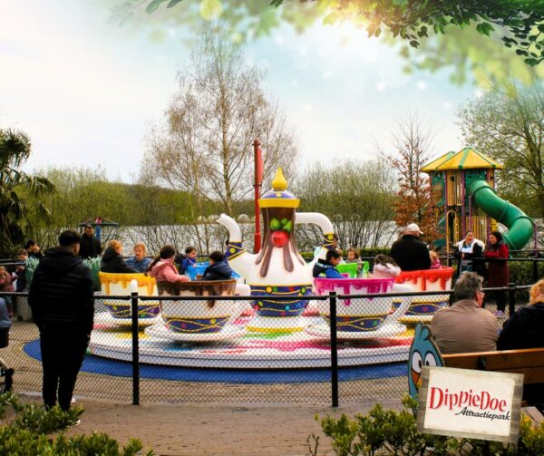 DippieDoe © Copyright Attractiepark DippieDoe