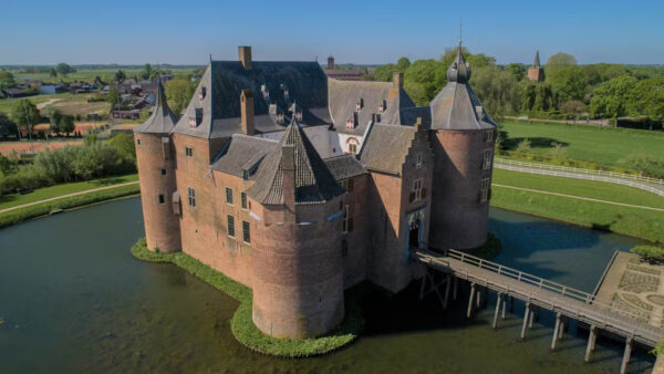 Kasteel Ammersoyen © Copyright Geldersch Landschap & Kasteelen