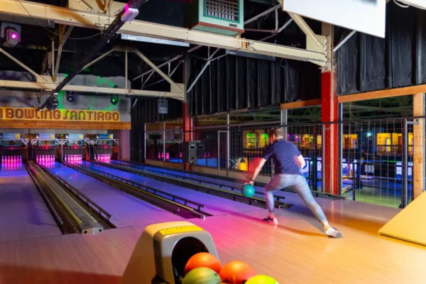 Bowling © Copyright De Voltage