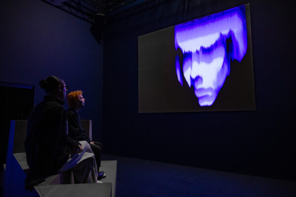 Nxt Museum © Copyright Nxt Museum - Rosa Menkman_The Collapse of PAL_Still Processing Foto: Maarten Nauw
