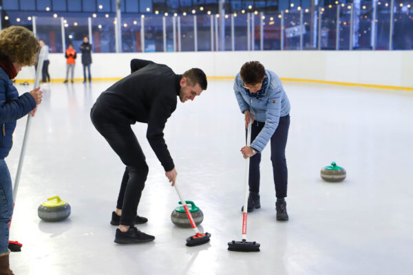 Curling Clinic © Copyright De Uithof