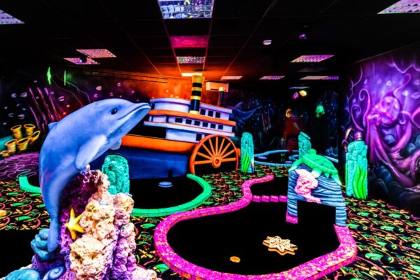 GlowGolf Capelle aan den IJssel © Copyright GlowGolf
