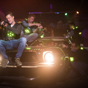 Battle & Cheers © Copyright De Uithof