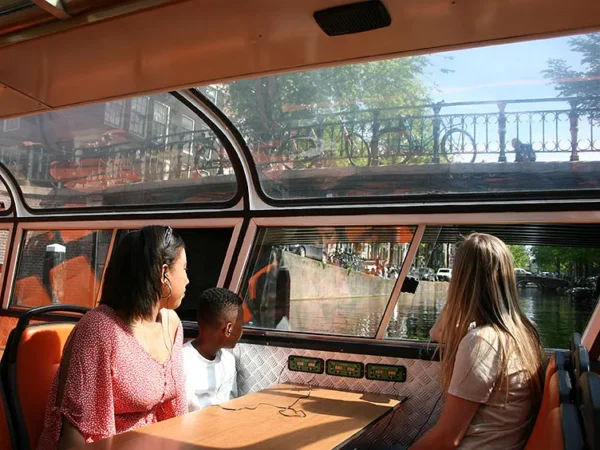 City Sightseeing © Amsterdam City Sightseeing