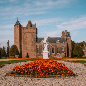 Assumburg © Copyright I Amsterdam - Juliakniese