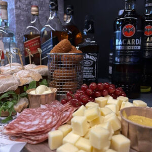 Sharing Bites © Copyright DOCK Fun & Event Center