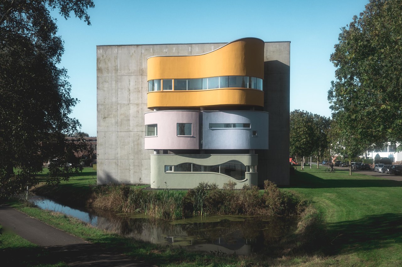 Wall House #2 © Copyright Sebastiaan Rodenhuis via Groningen & Partners
